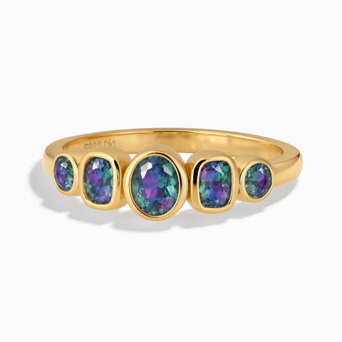18KT Yellow Gold Vermeil Mixed-Cut Alexandrite Graduated Ring - Pebble Glow Front View