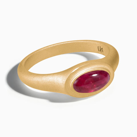 18KT Yellow Gold Vermeil Oval Ruby Sandblasted Ring - The Horizon Front View