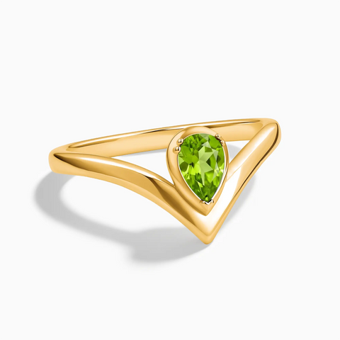 18KT Yellow Gold Vermeil Pear Peridot V Band Ring - Chevron Front View