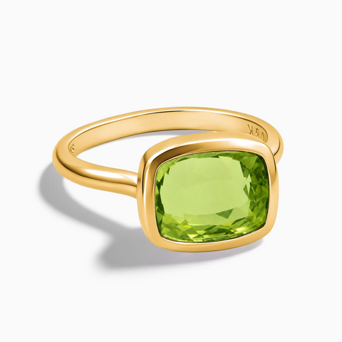 18KT Yellow Gold Vermeil Peridot Cushion Ring - Pure Hush Front View