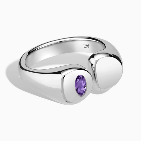 925 Sterling Silver Oval Amethyst Signet Ring - Close at Hand Front View