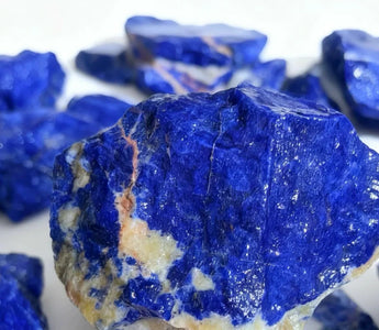 Blue Sapphire Meaning: The Stone of Loyalty