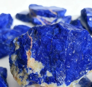 Blue Sapphire Meaning: The Stone of Loyalty