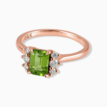 18KT Rose Gold Vermeil Baguette Peridot Ring – Seraph Front View