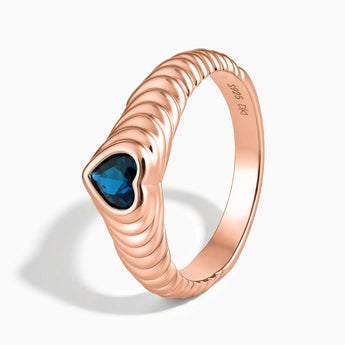 18KT Rose Gold Vermeil Heart London Blue Topaz Fluted Ring - Coeur Fold Side View