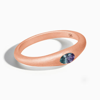 18KT Rose Gold Vermeil Oval Alexandrite Sandblasted Ring - Essence Front View