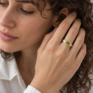 18KT Rose Gold Vermeil Oval Peridot Sandblasted Ring The Horizon Worn View