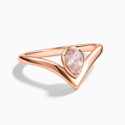 18KT Rose Gold Vermeil Pear Rose Quartz V Band Ring - Chevron Front View