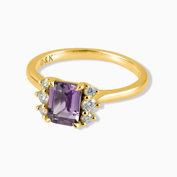 18KT Yellow Gold Vermeil Baguette Amethyst Ring – Seraph Front View
