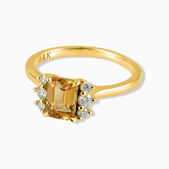18KT Yellow Gold Vermeil Baguette Citrine Ring – Seraph Front View