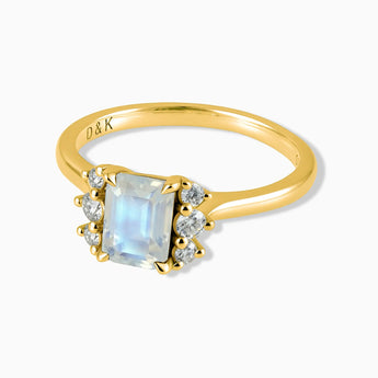 18KT Yellow Gold Vermeil Baguette Moonstone Ring – Seraph Front View