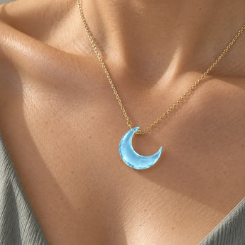 18KT Yellow Gold Vermeil Crescent Aquamarine Pendant Necklace - Nightfall Model Shot Close Up