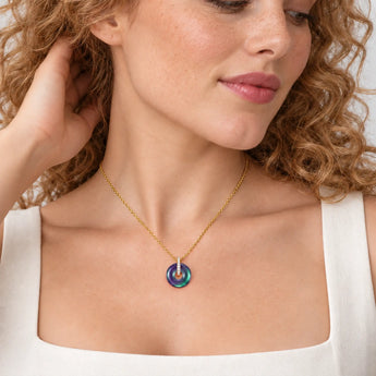 18KT Yellow Gold Vermeil Donut Alexandrite Pave Bar Necklace Origin Loop Model Shot Close Up