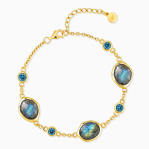 18KT Yellow Gold Vermeil Freeform Labradorite Bracelet - Luminous Cadences Front View