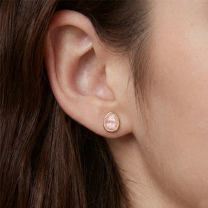 18KT Yellow Gold Vermeil Freeform Morganite Bezel Stud Earrings - Fluid Frame Model Shot