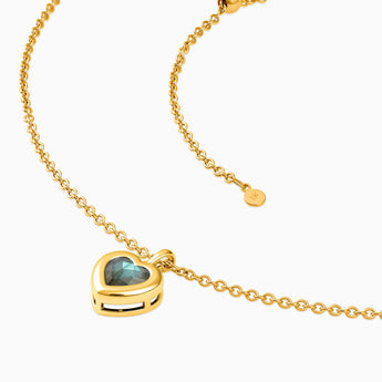 18KT Yellow Gold Vermeil Heart Labradorite Bezel Necklace - Love Shelter Side View