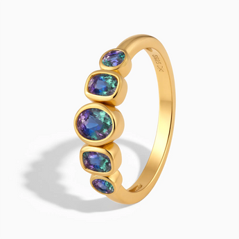 18KT Yellow Gold Vermeil Mixed-Cut Alexandrite Graduated Ring - Pebble Glow Side View