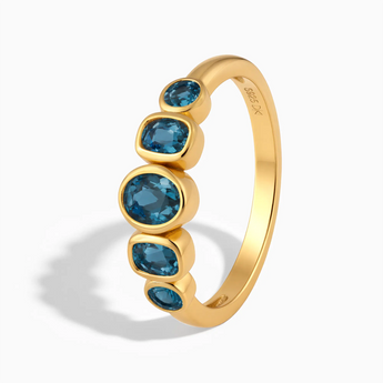 18KT Yellow Gold Vermeil Mixed-Cut London Blue Topaz Graduated Ring - Pebble Glow Side View