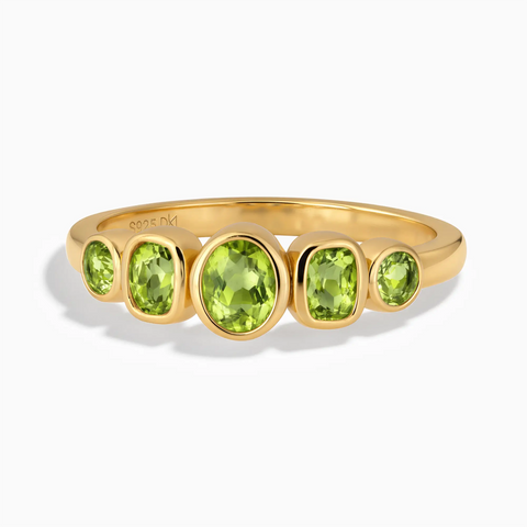 18KT Yellow Gold Vermeil Mixed-Cut Peridot Graduated Ring - Pebble Glow Front View