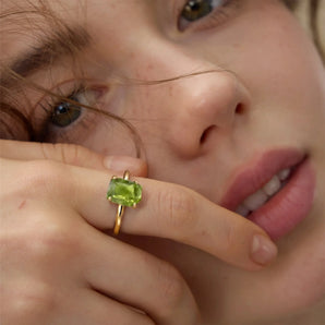 18KT Yellow Gold Vermeil Raw Peridot Ring - Freeform Worn View