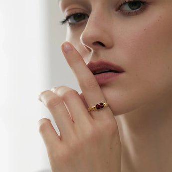 18KT Yellow Gold Vermeil Rectangle Garnet Cabochon Ring Axis Model Shot