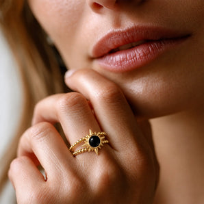 18KT Yellow Gold Vermeil Round Black Onyx Sunburst Twisted Ring - Soleil Ray Model Shot