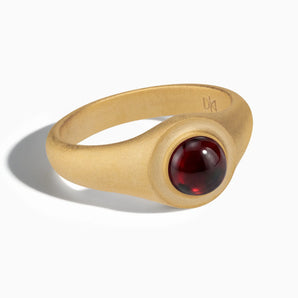 18KT Yellow Gold Vermeil Round Garnet Sandblasted Ring - Matte Sculpt Front View