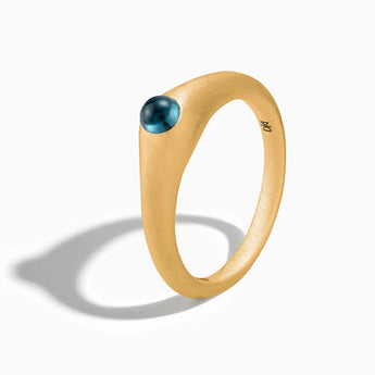 18KT Yellow Gold Vermeil Round London Blue Topaz Sandblasted Dome Ring - Morning Frost Side View