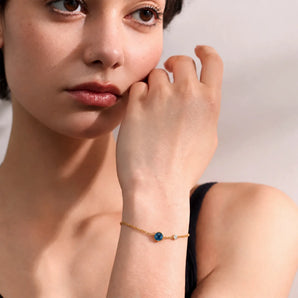 18KT Yellow Gold Vermeil Round London Blue Topaz Spinner Bracelet - Revolve Model Shot