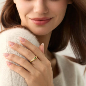 18KT Yellow Gold Vermeil Round Peridot Sandblasted Dome Ring - Morning Frost Worn View