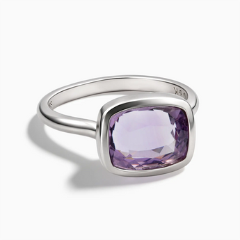 925 Sterling Silver Amethyst Cushion Ring - Pure Hush Front View