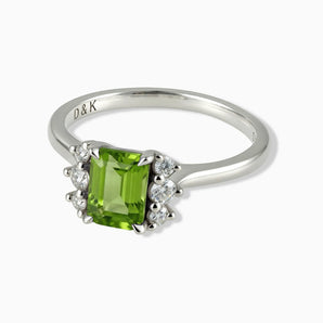 925 Sterling Silver Baguette Peridot Ring – Seraph Front View
