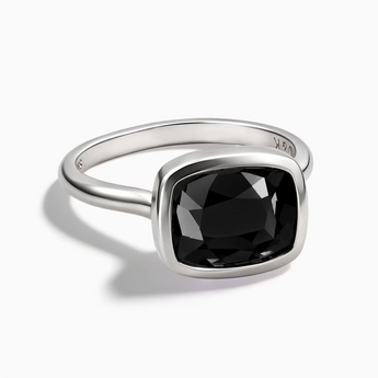 925 Sterling Silver Black Onyx Cushion Ring - Pure Hush Front View