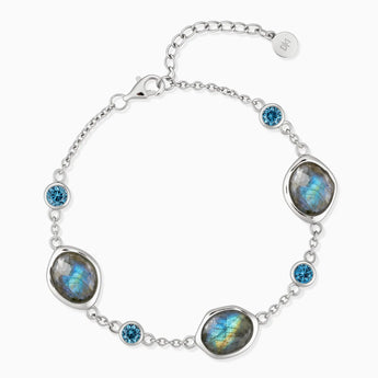925 Sterling Silver Freeform Labradorite Bracelet - Luminous Cadences Front View