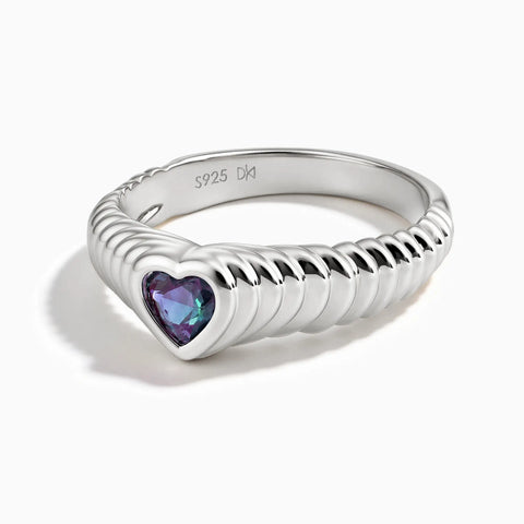 925 Sterling Silver Heart Alexandrite Fluted Ring - Coeur Fold Front View