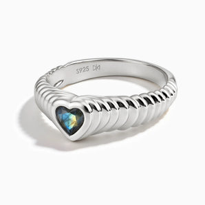925 Sterling Silver Heart Labradorite Fluted Ring - Coeur Fold Front View
