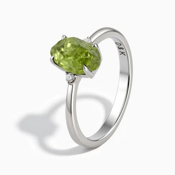 925 Sterling Silver Irregular Peridot Ring - Raw Aura Side View