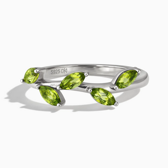 925 Sterling Silver Marquise Peridot Leaf Ring - Secret Garden Front View