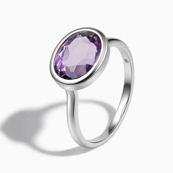 925 Sterling Silver Oval Amethyst Bezel Ring - Contour Side View