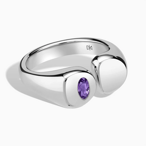 925 Sterling Silver Oval Amethyst Signet Ring - Close at Hand Front View