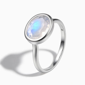 925 Sterling Silver Oval Moonstone Bezel Ring - Contour Side View