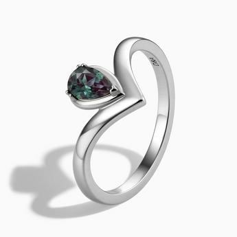 925 Sterling Silver Pear Alexandrite V Band Ring - Chevron Side View