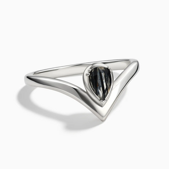 925 Sterling Silver Pear Black Rutilated Quartz V Band Ring - Chevron Front View