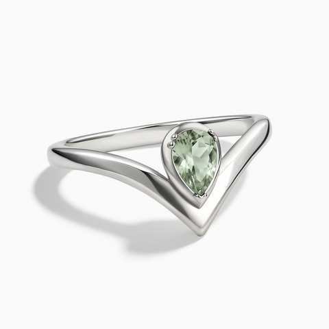 925 Sterling Silver Pear Green Amethyst V Band Ring - Chevron Front View