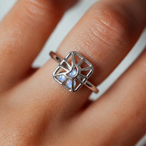 925 Sterling Silver Rectangle Moonstone Cutout Web Shaker Ring - Lunar Matrix Model Shot