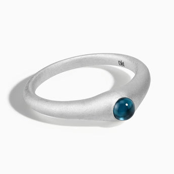 925 Sterling Silver Round London Blue Topaz Sandblasted Dome Ring - Morning Frost Front View