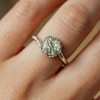 925 Sterling Silver Round Moss Agate Petal Prong Ring - Bloom Worn View