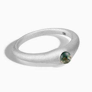 925 Sterling Silver Round Moss Agate Sandblasted Dome Ring - Morning Frost Front View