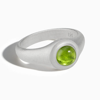 925 Sterling Silver Round Peridot Sandblasted Ring - Matte Sculpt Front View