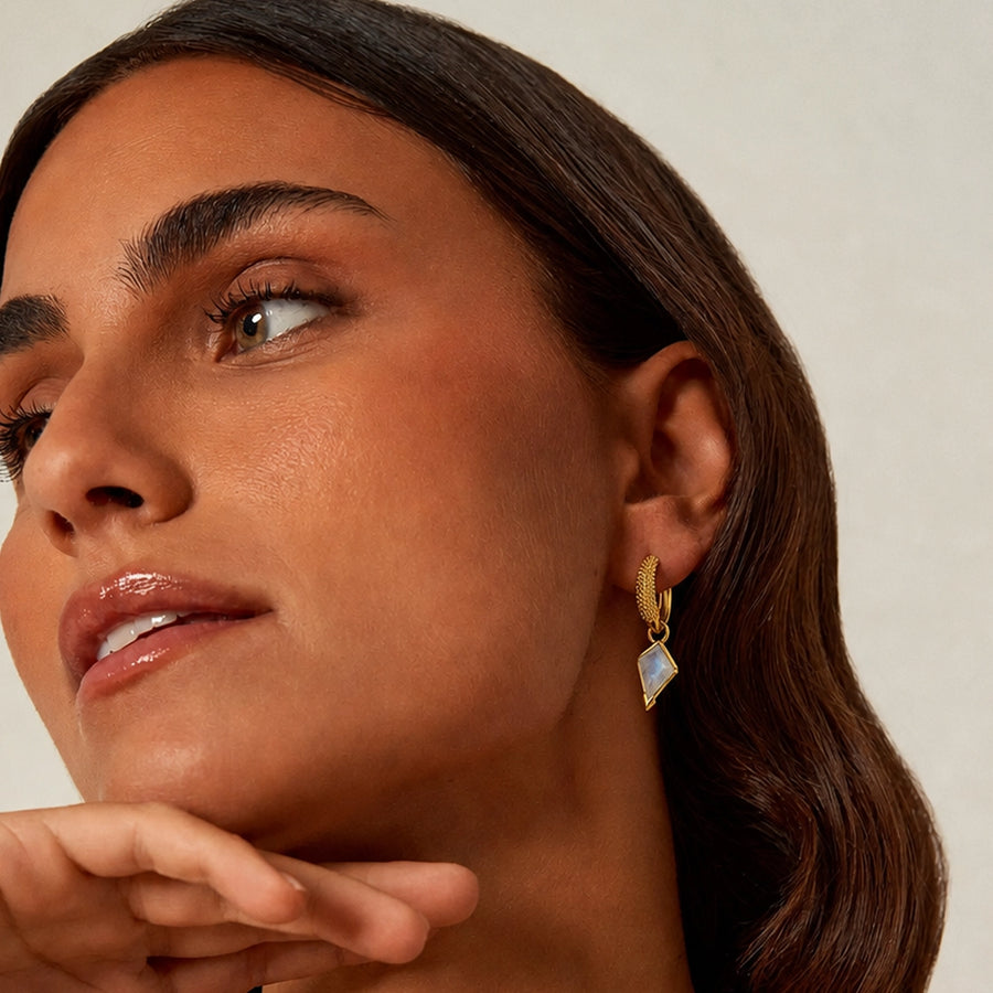 Kite-cut moonstone earrings
